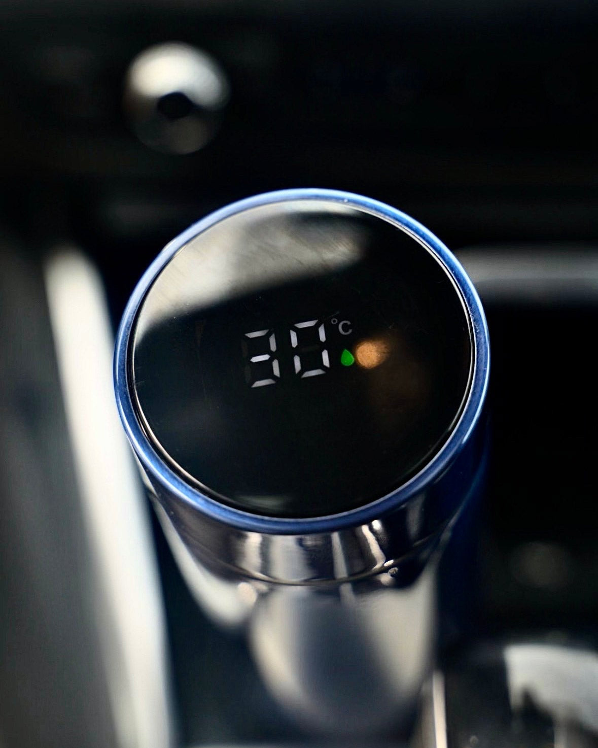 The Temperature Smart Water Bottle